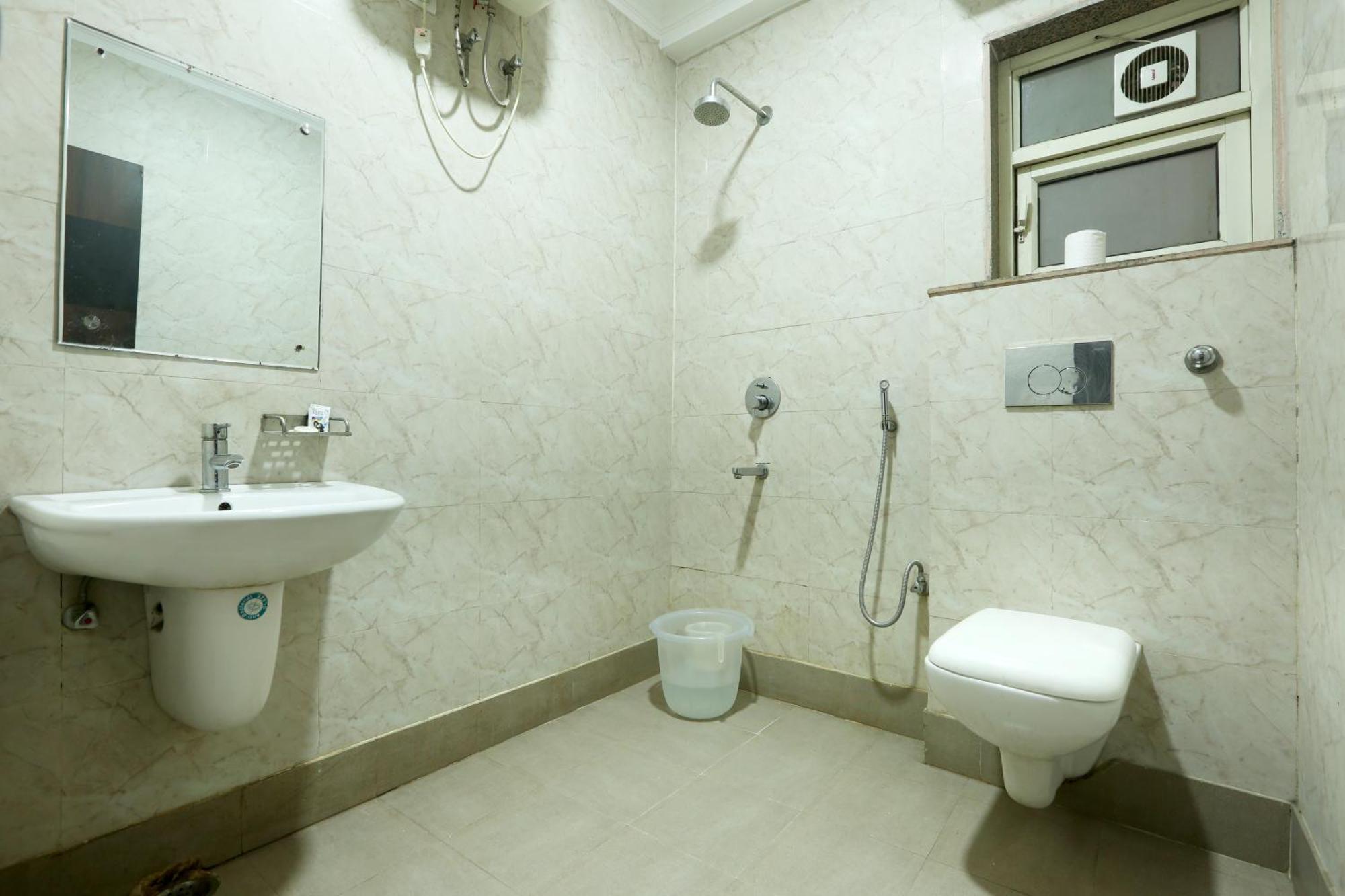 Hotel Ark Wood At Airport Neu-Delhi Exterior foto