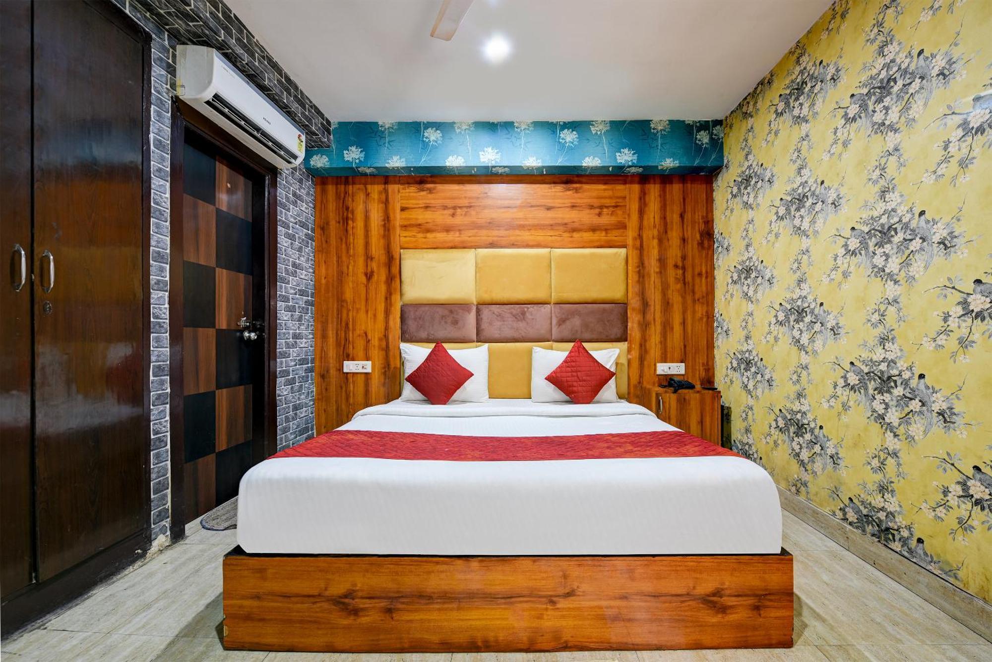 Hotel Ark Wood At Airport Neu-Delhi Exterior foto