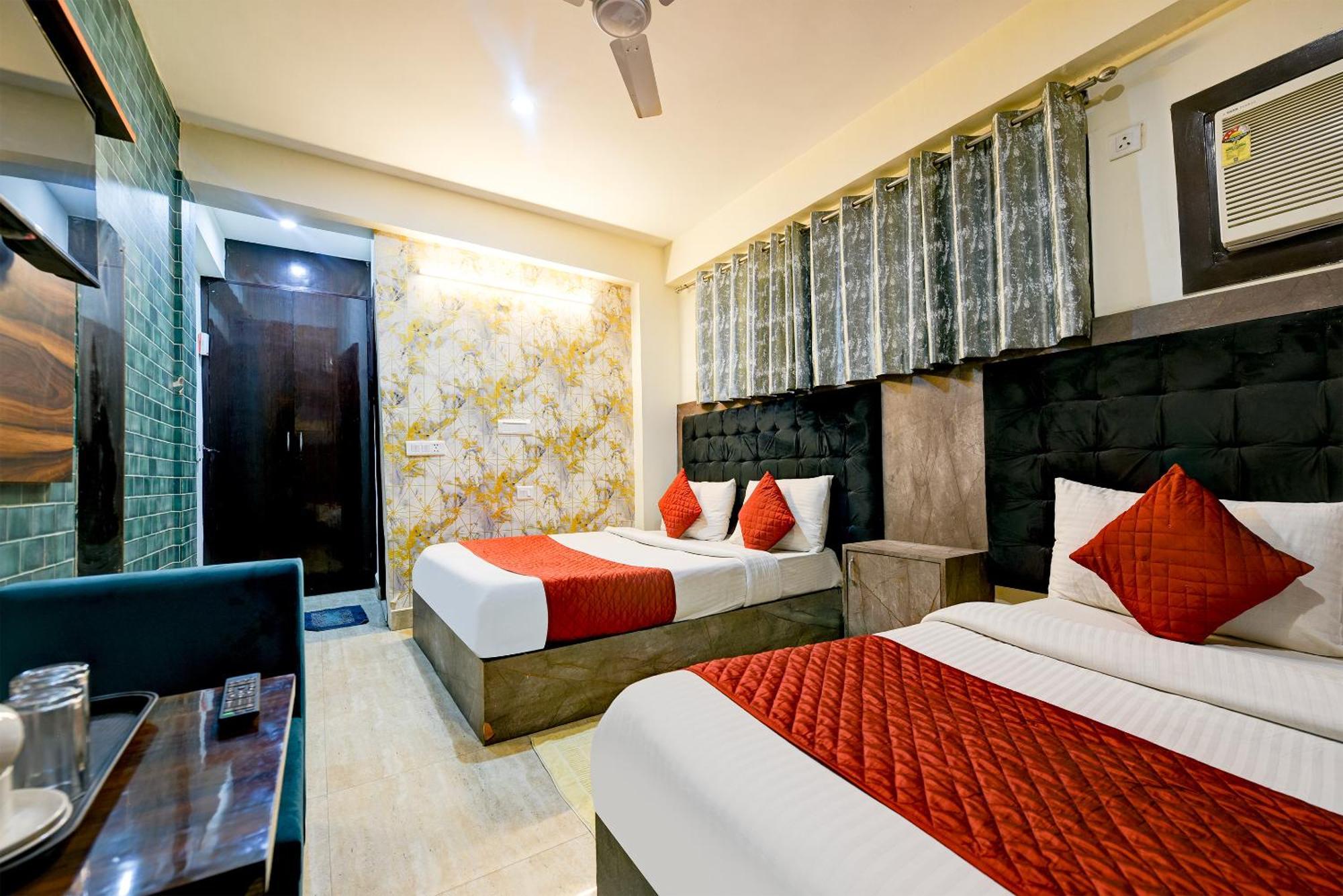 Hotel Ark Wood At Airport Neu-Delhi Exterior foto